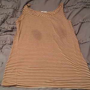Nursing 🤱 striped tank
